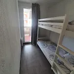 Apartment Le Familial - T3 Piscine, Climatisation & Balcon Greoux-les-Bains