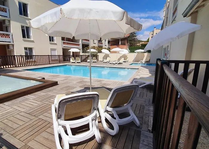 Appartement Le Familial - T3 Piscine, Climatisation&balcon