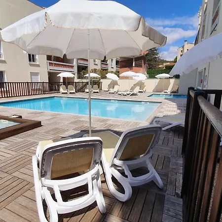 Apartment Le Familial - T3 Piscine, Climatisation & Balcon